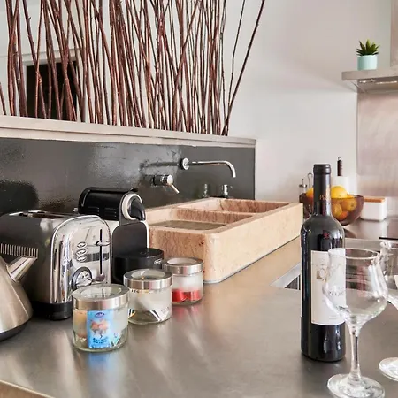 Renovated Charming Apartment, By Timecooler Appartamento Lisbona