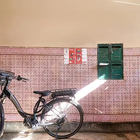 Renovated Charming Apartment, By Timecooler * Lisboa