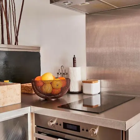 Renovated Charming Apartment, By Timecooler Apartman Lisboa